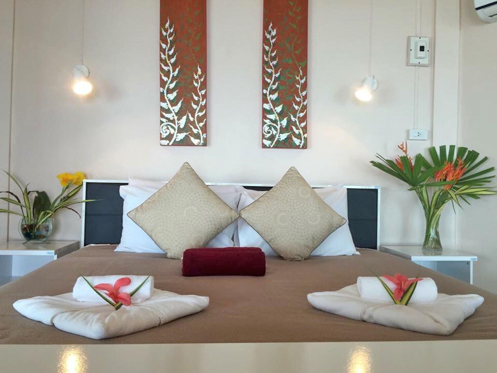 Banyan Bay Villas Koh Jum Bagian luar foto