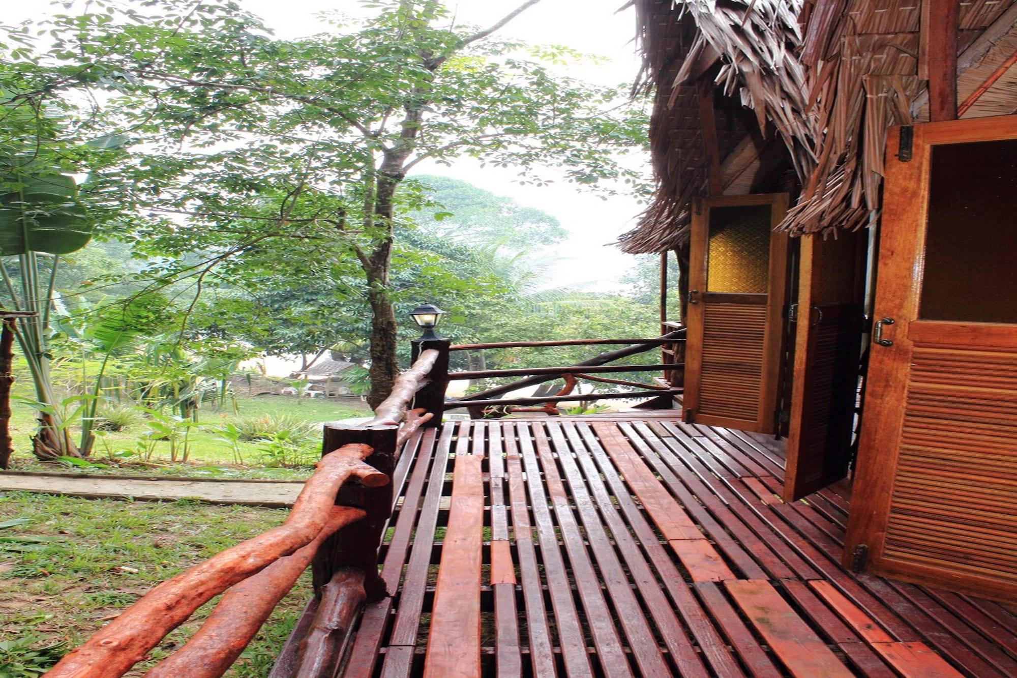 Banyan Bay Villas Koh Jum Bagian luar foto