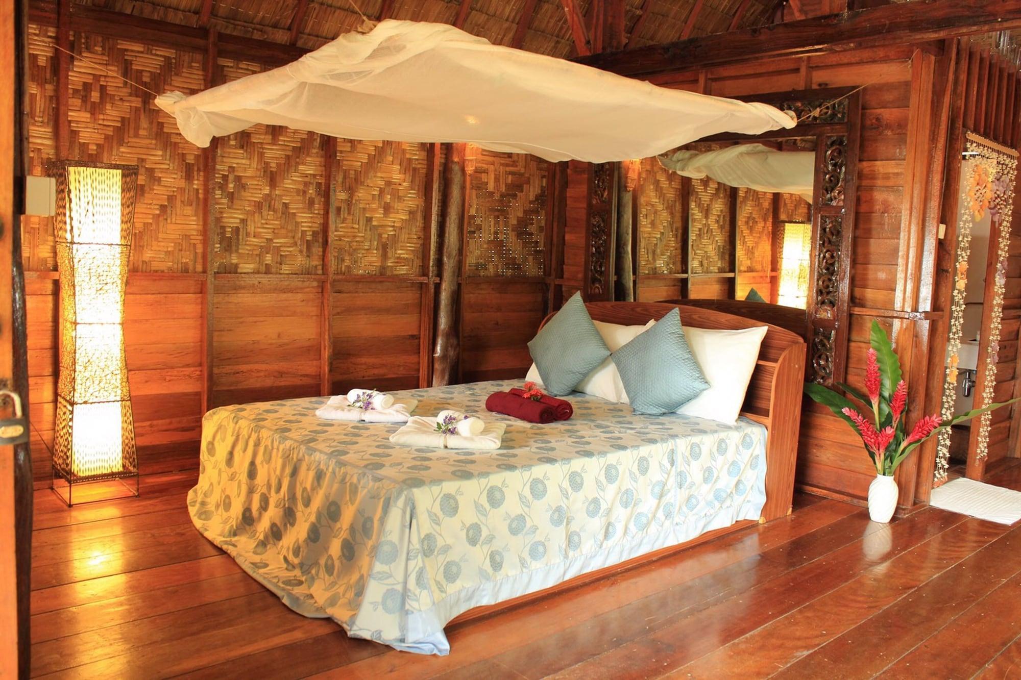 Banyan Bay Villas Koh Jum Bagian luar foto